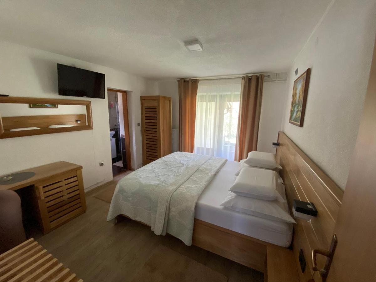 Rada Guest House Plitvička Jezera Екстериор снимка