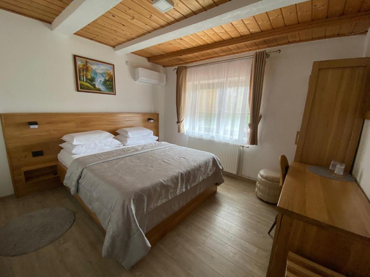 Rada Guest House Plitvička Jezera Екстериор снимка